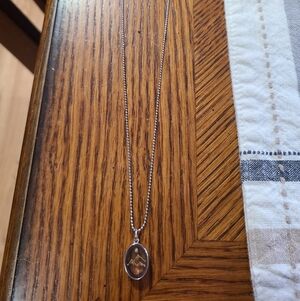 Elegant Silver Pendant Necklace